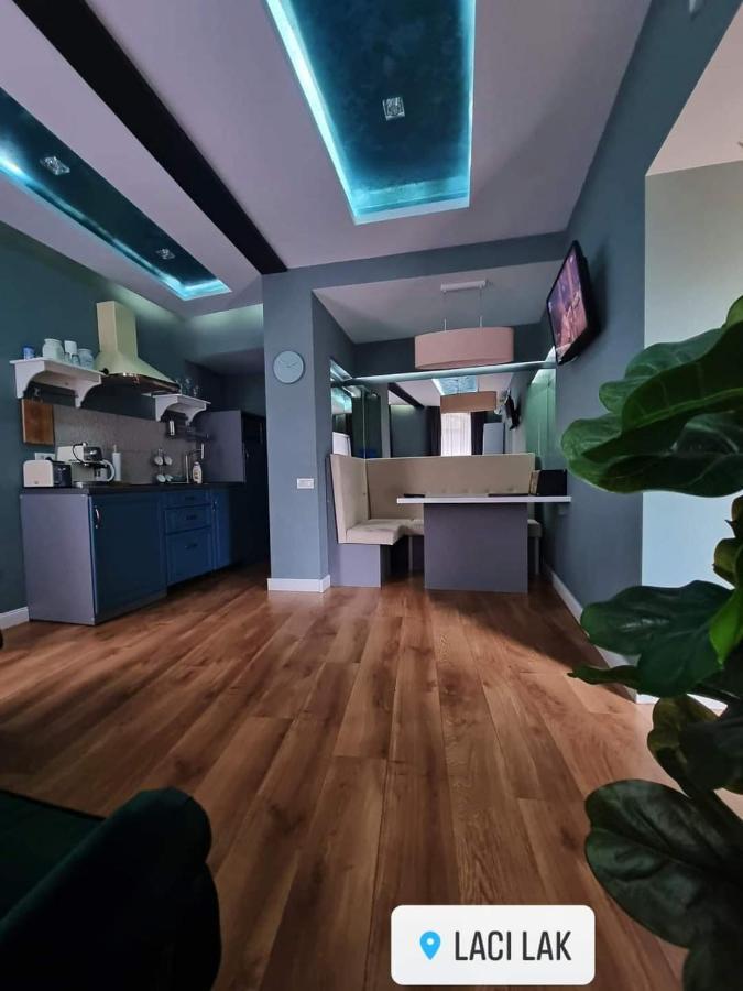 אורדאה Laci Lak Modern Apartment מראה חיצוני תמונה