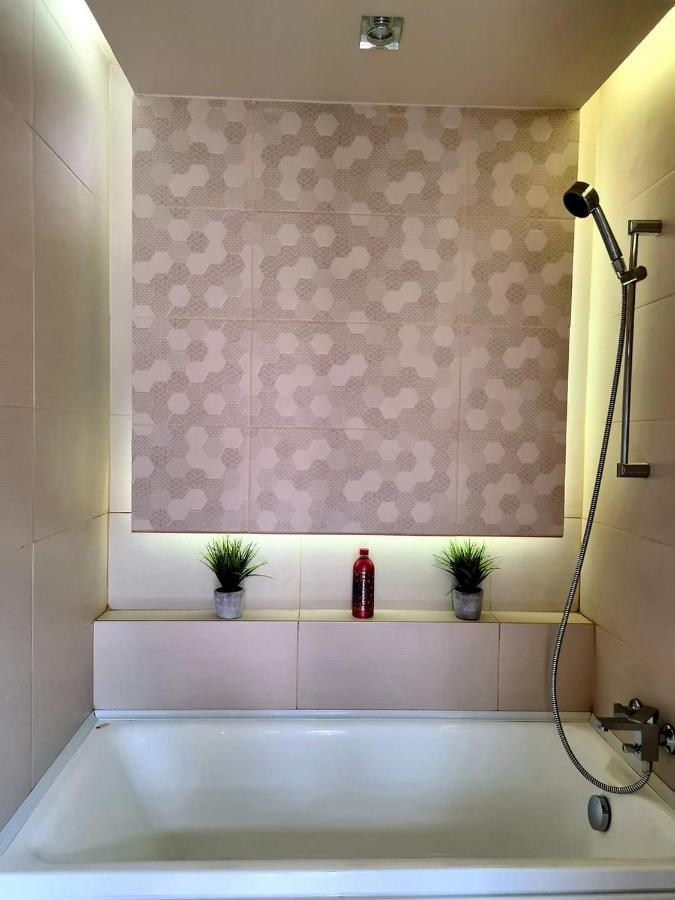 אורדאה Laci Lak Modern Apartment מראה חיצוני תמונה
